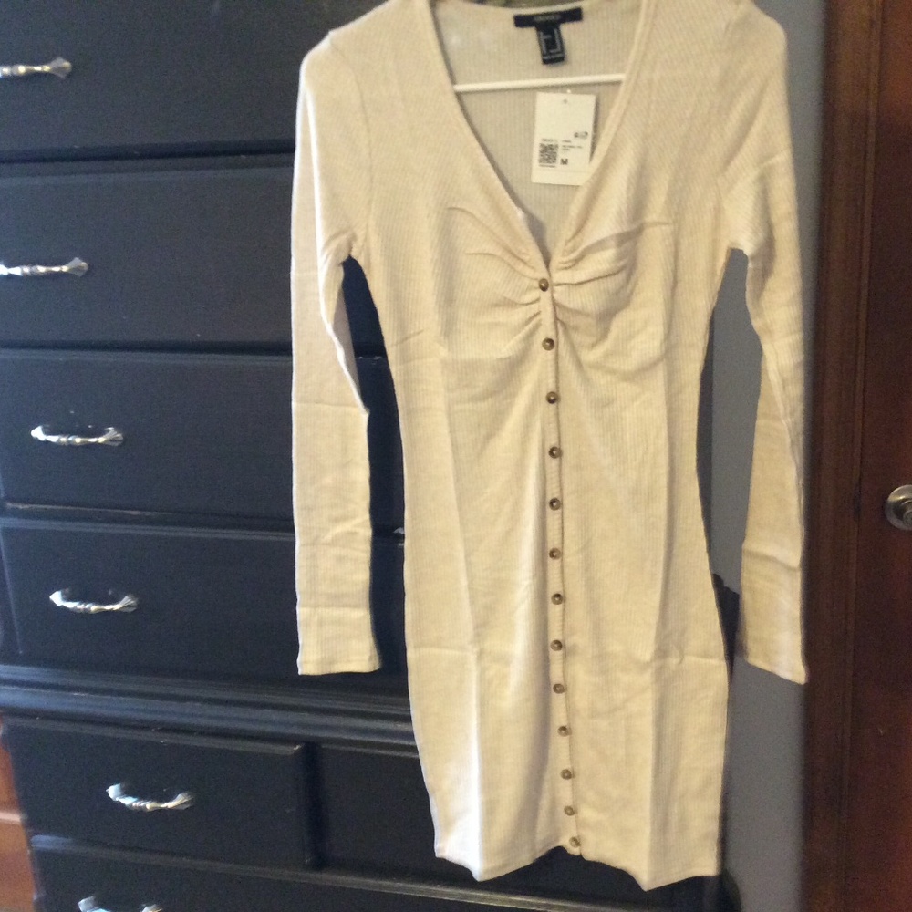 Forever 21 size M color beige dress